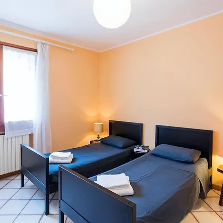 Holiday home 5 Bedroom By Lake Maggiore Meina